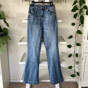 Chelsea & Violet flare jeans size 26